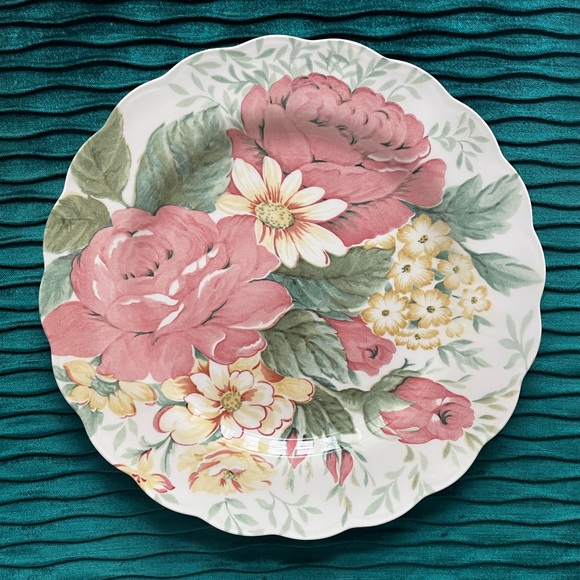 Nikko Tableware Other - Nikko Fine Tableware English Garden Floral Design Dinner Plate 10.5”